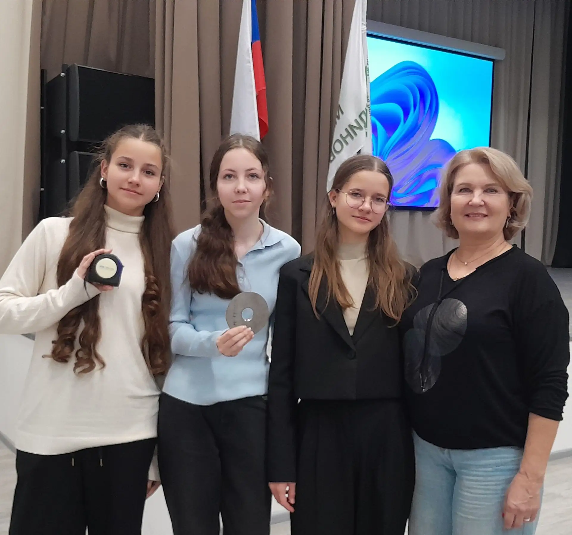 Делимся новостями о профориентационных занятиях наших школьников.