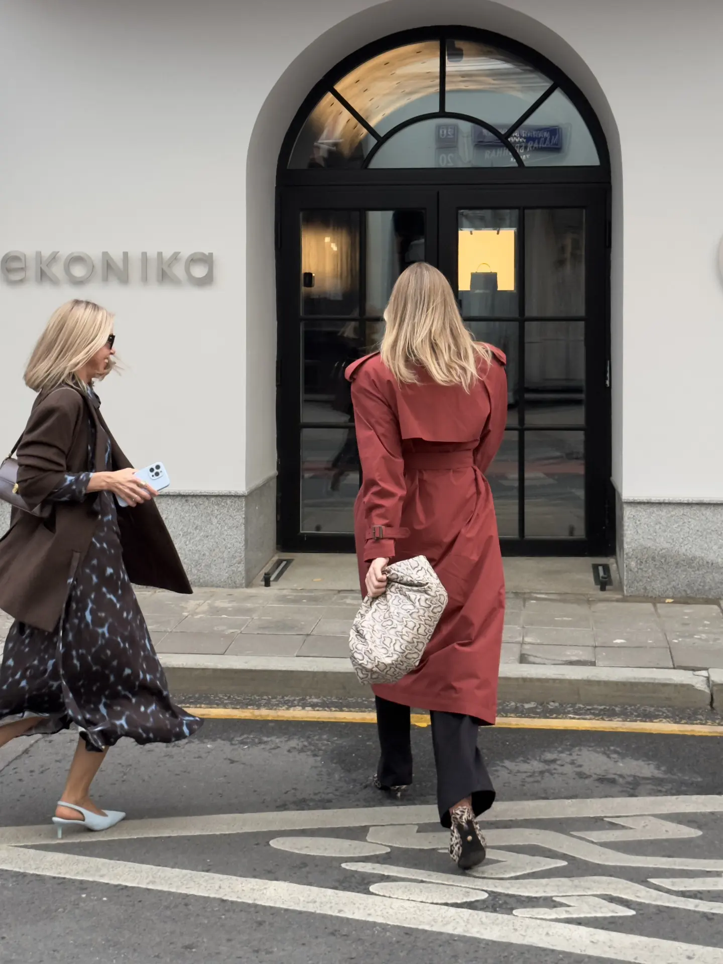 Перепутала день концерта, но попали на клиентский день в Эконика на Столешников переулк...