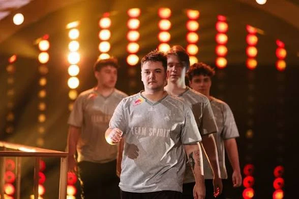 Российская команда Team Spirit выиграла главный турнир года по Dota 2 — The International.