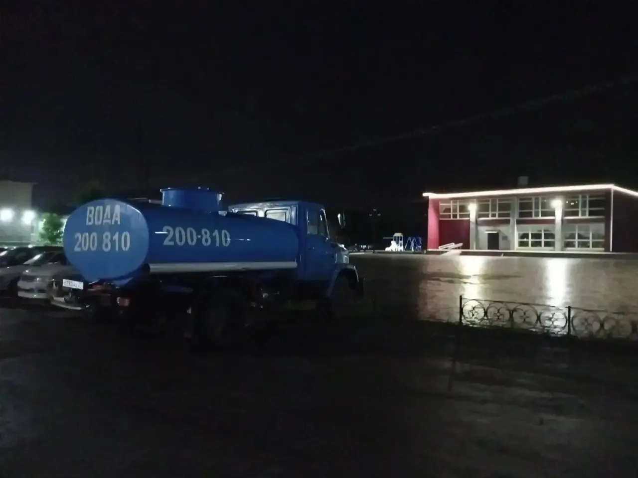 Водовоз приехал в с.Мирное