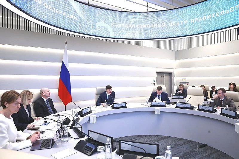 Сергей Кравцов впервые провёл совещания с директорами всех школ России