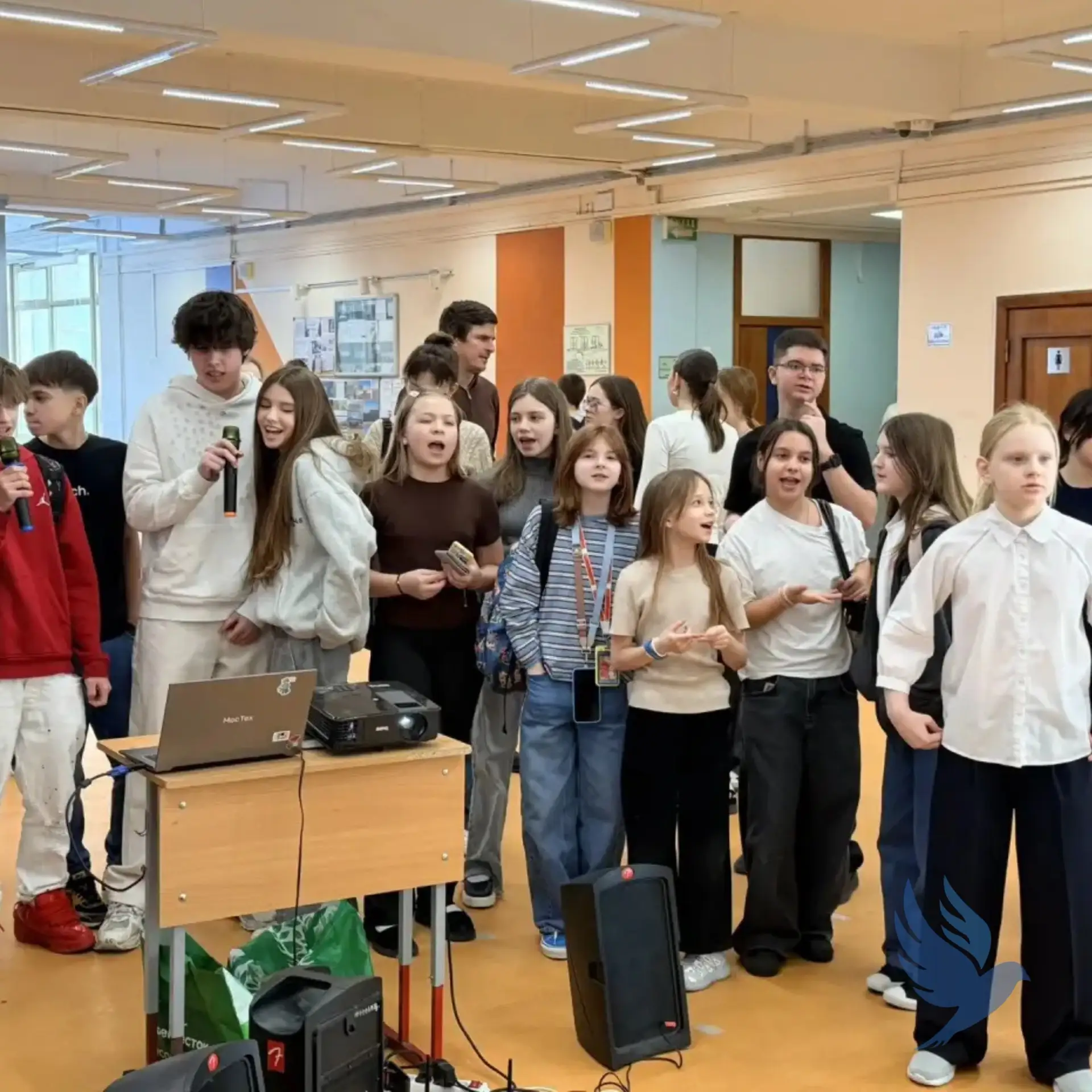 🌷 Радуемся весне вместе! Всю неделю в нашей школе царили музыка, смех и праздничное настроение! 🎶  Н