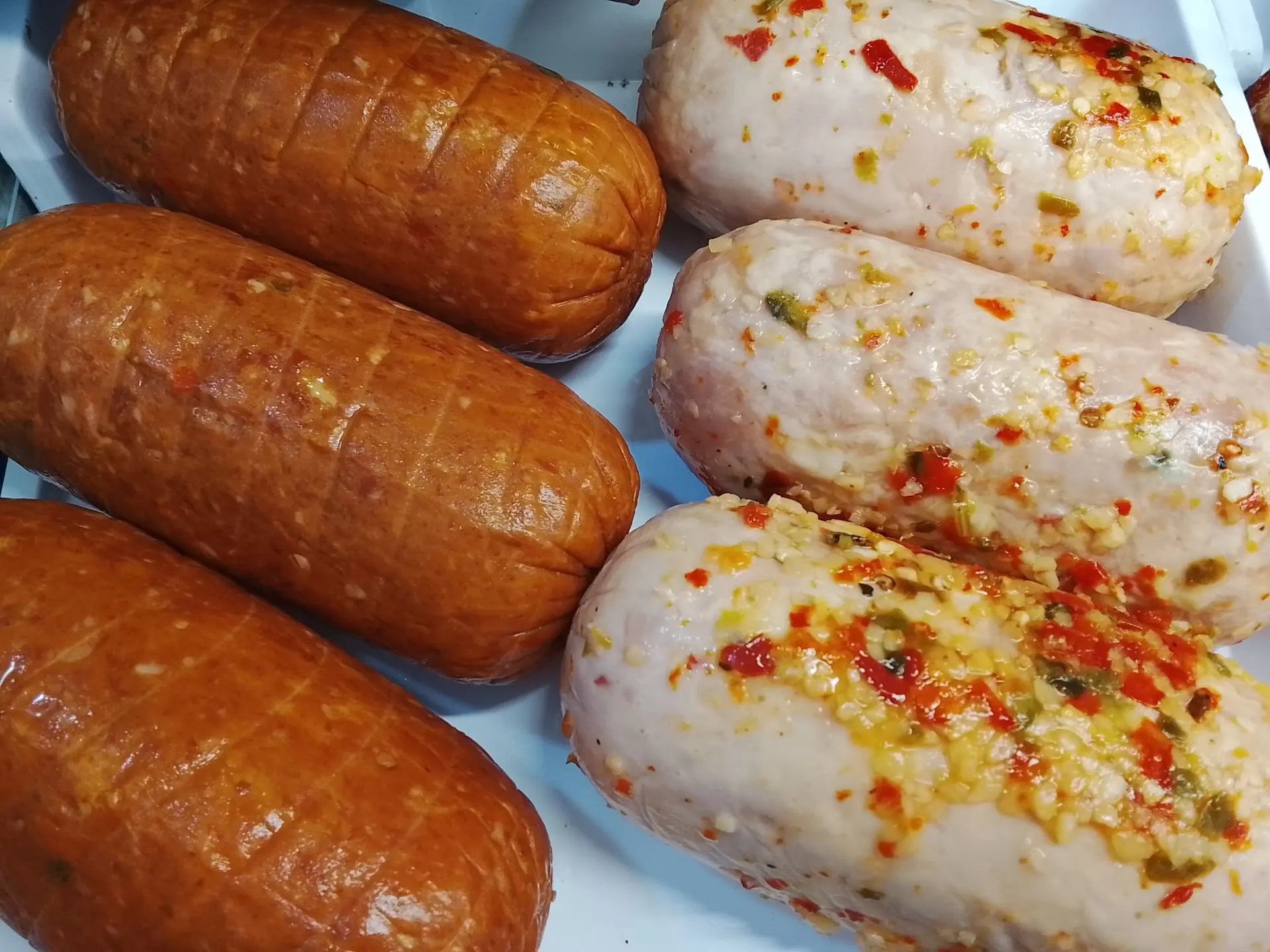 Снова в наличии фирменные рулеты из курицы и индейки