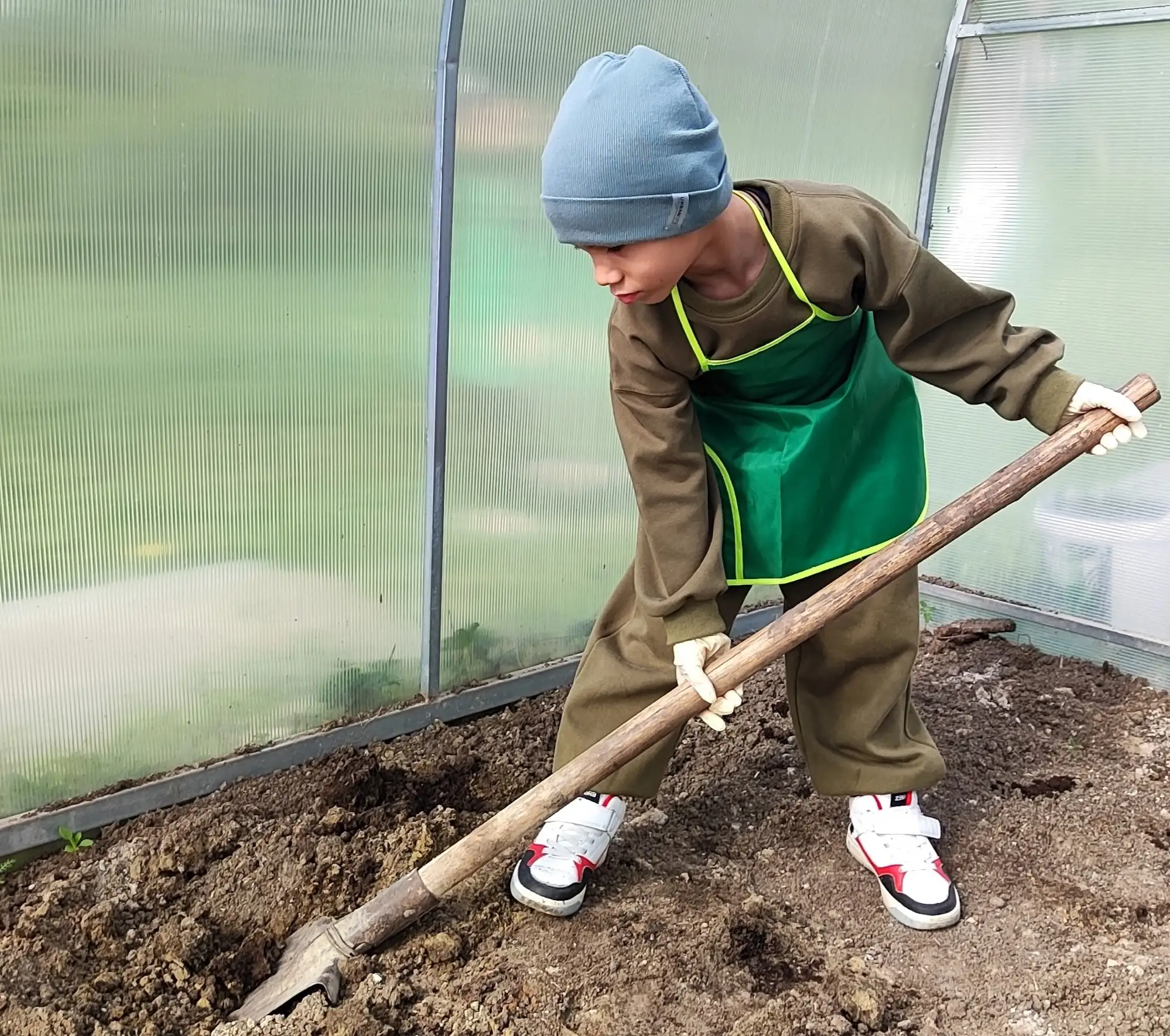 🌱 Продолжается работа в агролаборатории!