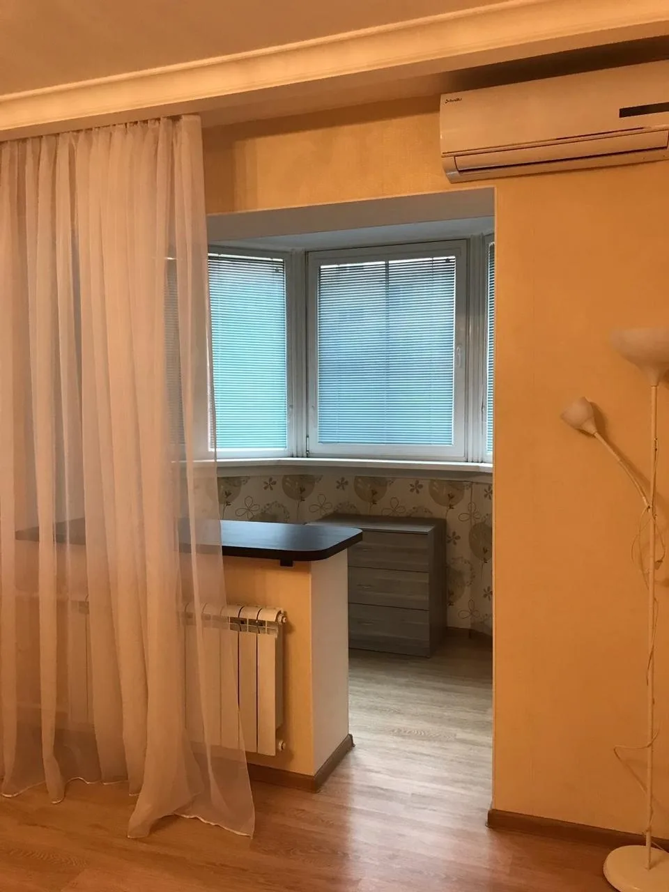 Сдам однокомнатную квартиру на Мариупольском шоссе д27/4, на длительный срок, 22000р ар...