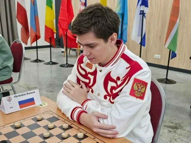Наш земляк, гроссмейстер России Роман Щукин двукратный призёр (🥈Блиц,🥉 Рапид) Чемпион...