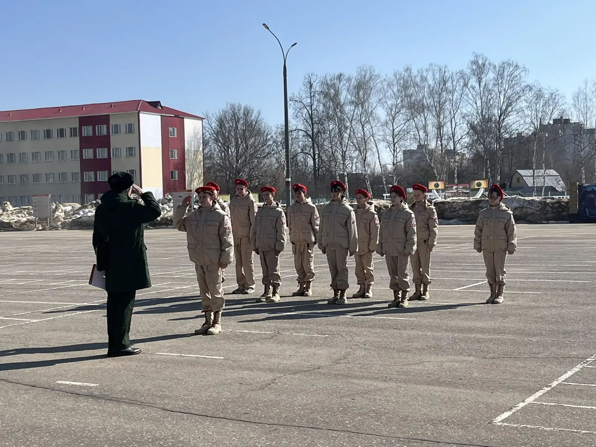🇷🇺Наша школа с гордостью представила свою команду на муниципальном этапе Всероссийской военно-патрио