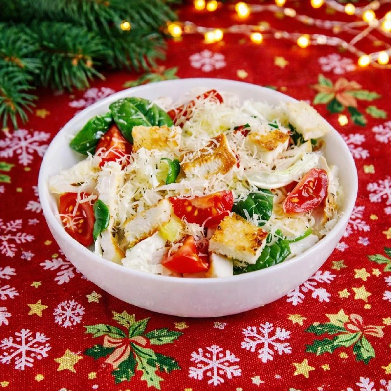 КЛАССИЧЕСКИЙ ЦЕЗАРЬ С КУРИЦЕЙ — ЛЁГКИЙ, СОЧНЫЙ И ПО-НАСТОЯЩЕМУ ВКУСНЫЙ 🥬🍗
НЕЖНАЯ ПЕКИНСКАЯ КАПУСТА