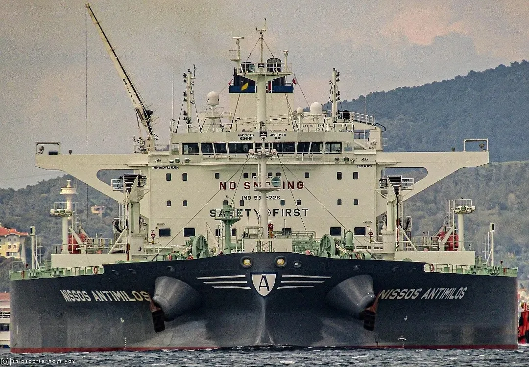 🇬🇷💰⛴   Греческие танкеры заработали $3,8 млрд на российской нефти, несмотря на ценов...