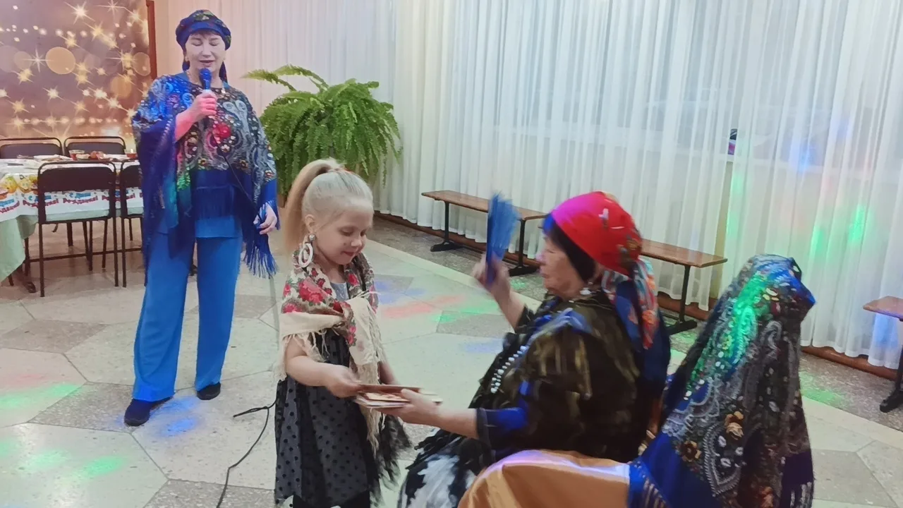 💃29 мая, в Международный день соседей, в Снежненском сельском поселении произошло по-настоящему осо