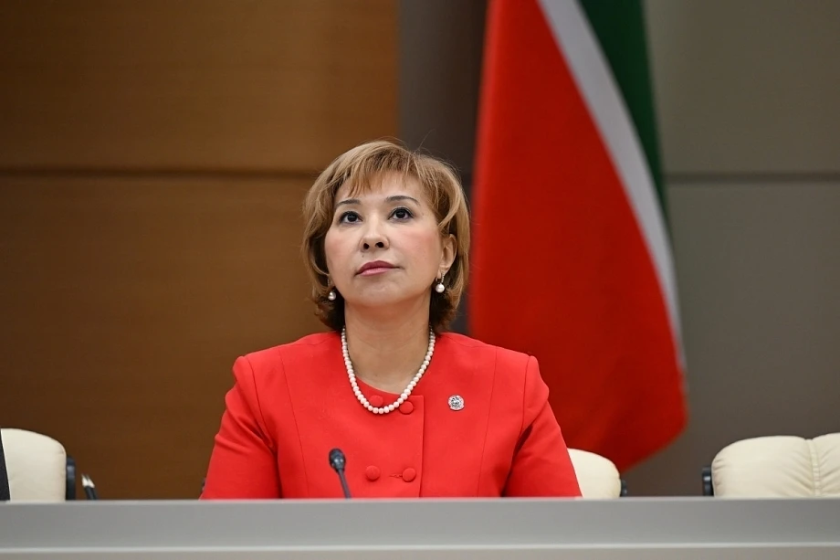 Зарипова: «КАМАЗ» введет выплаты семьям сотрудников за рождение детей