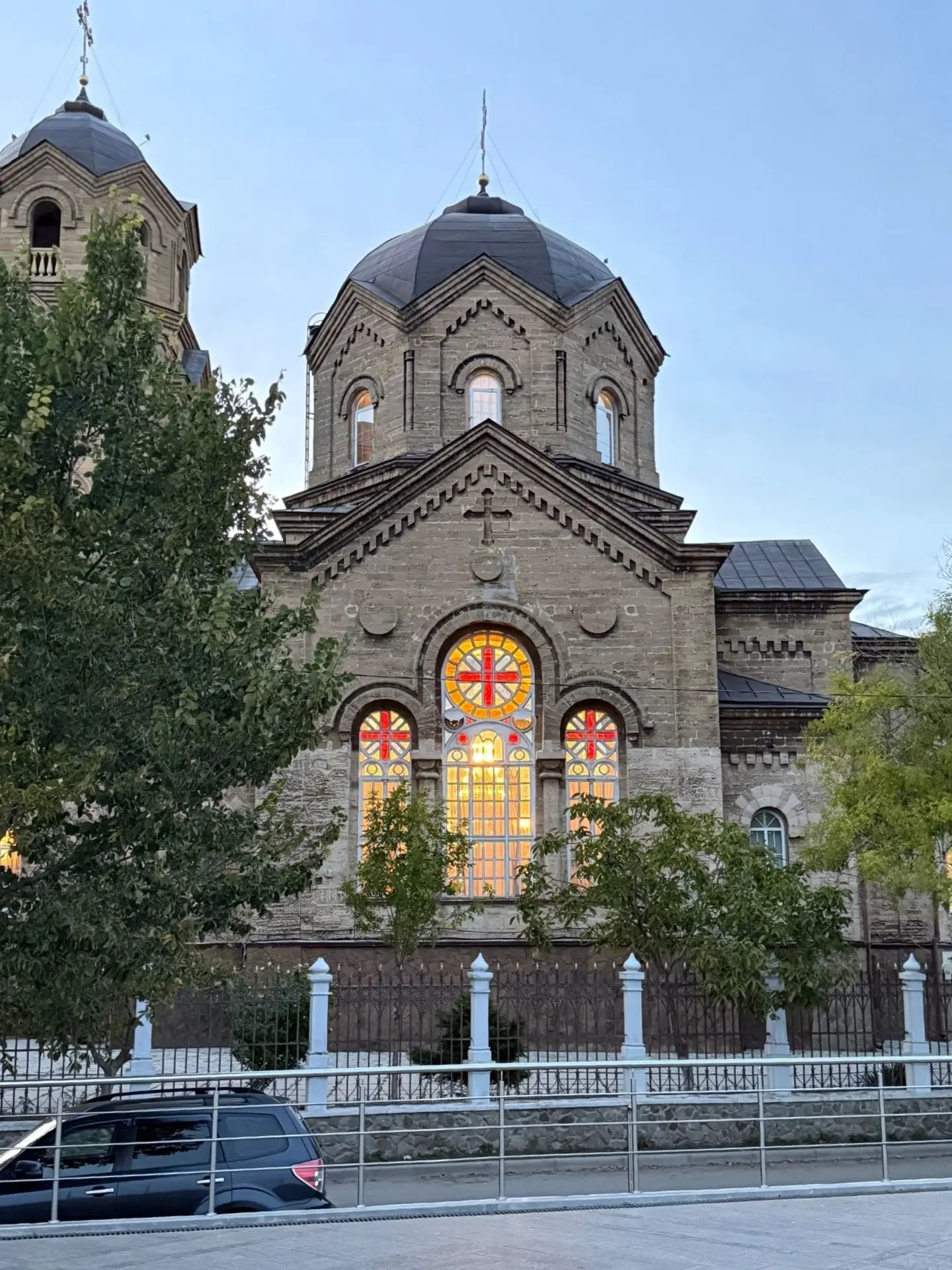 "Второй вечер сиял..."