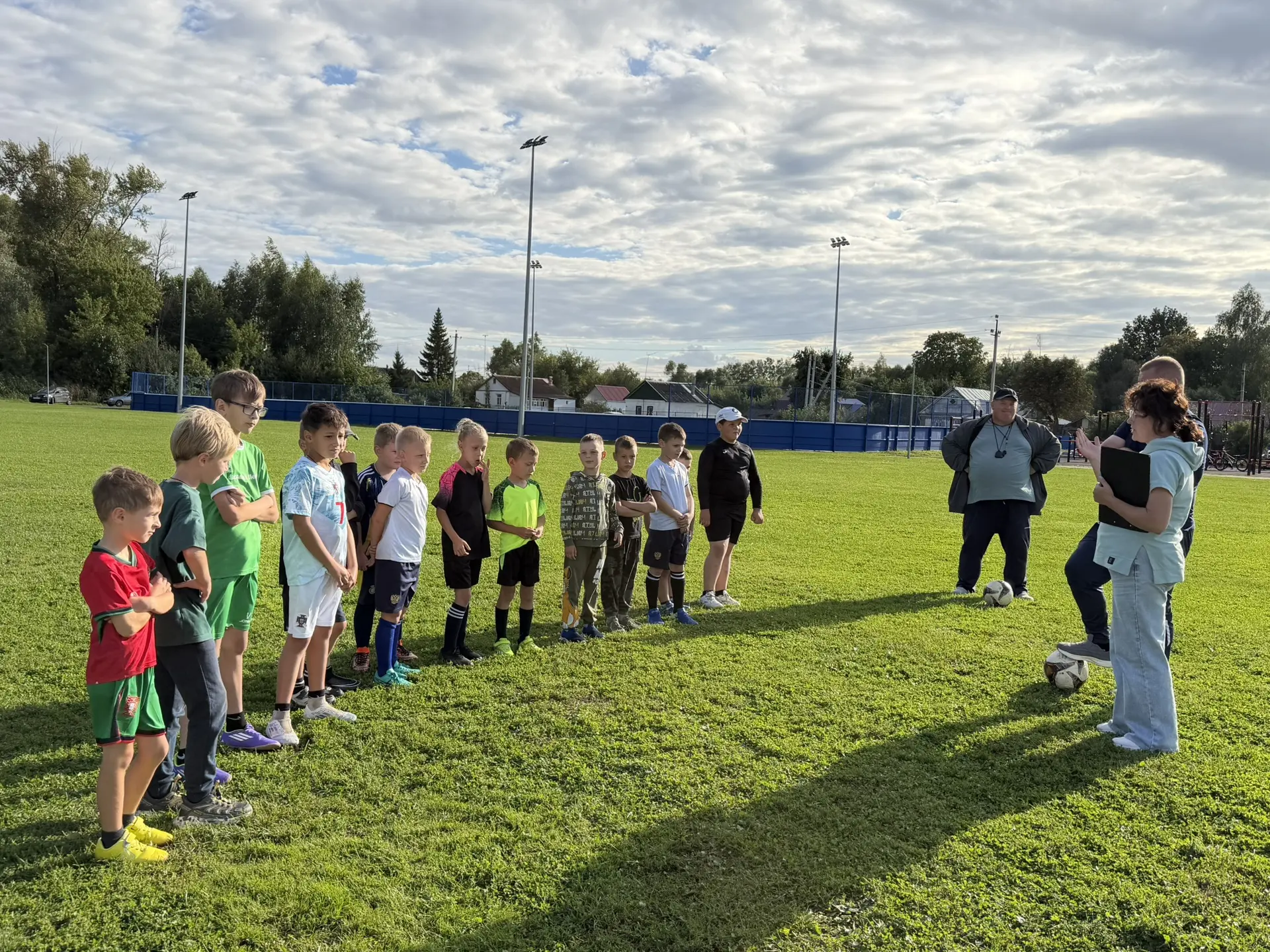⚽️ Воспитанники группы начальной подготовки спортивного отделения «футбол» успешно выпо...
