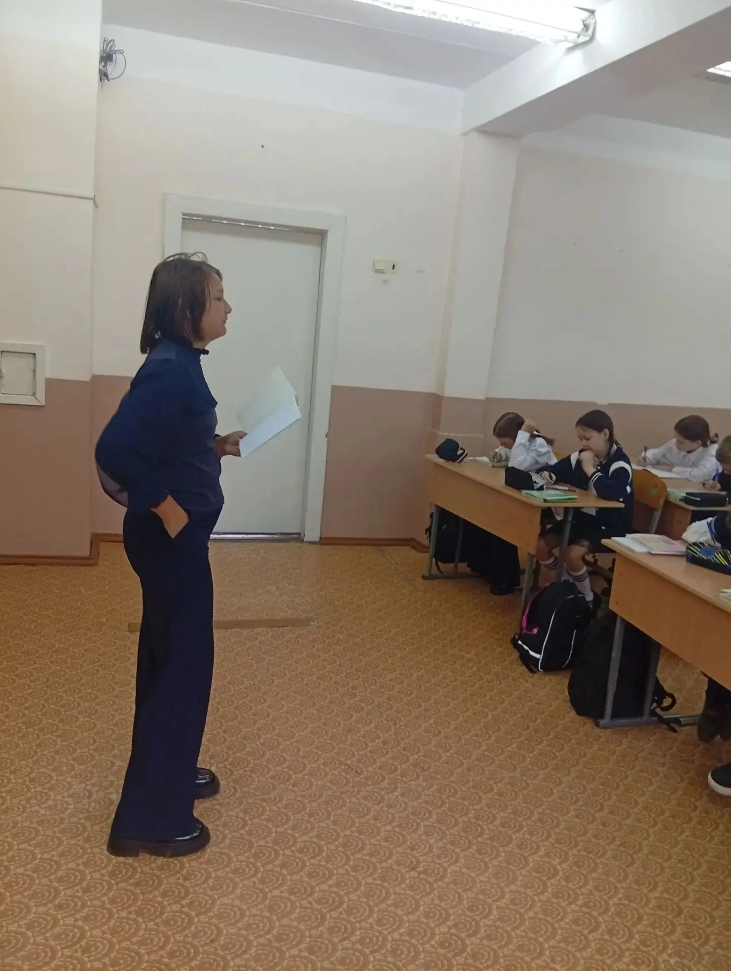 Адаптация пятиклассников к разнопредметному обучению - процесс непростой. Однако ребята...