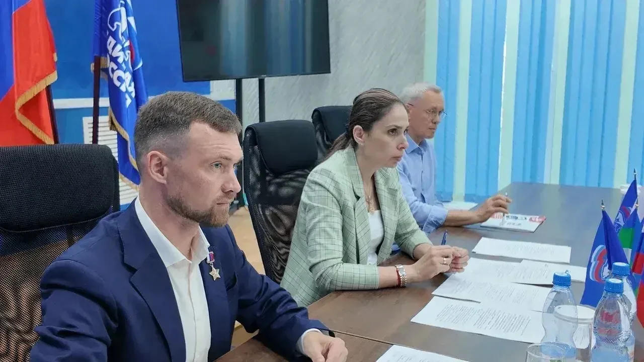 В Коми стартовала работа Штаба поддержки Станислава Кочева