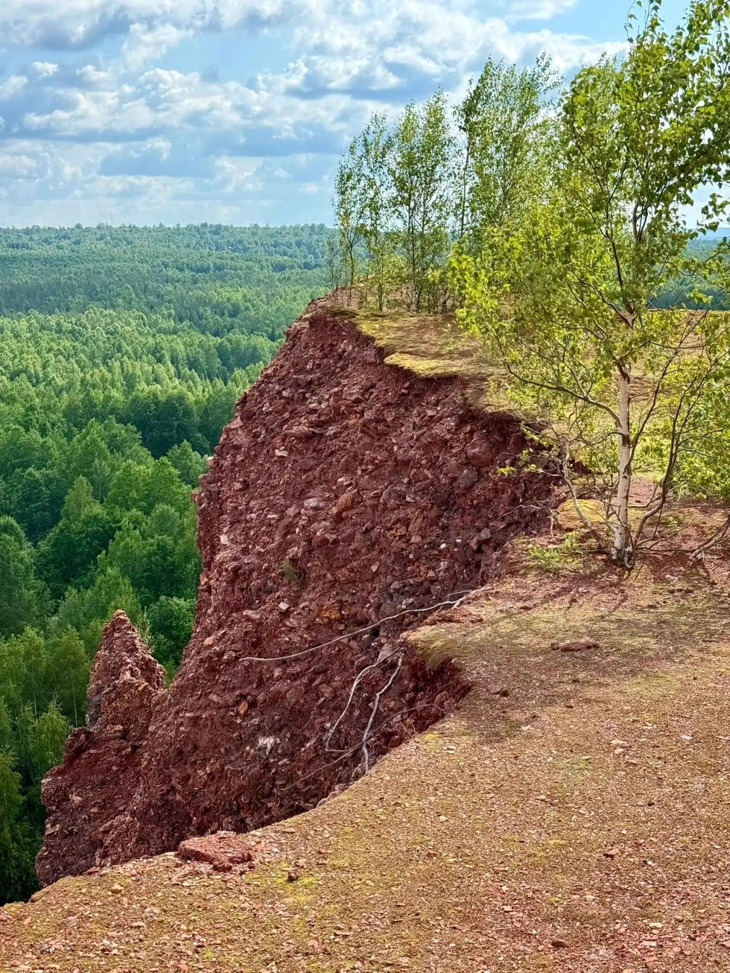 Недавно я побывал на Марсе! И при этом не выезжая из Пермского края, около города Кизел. Вот такой я