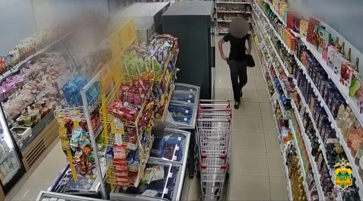 В Сочи задержали похитителя кофе и грибов.