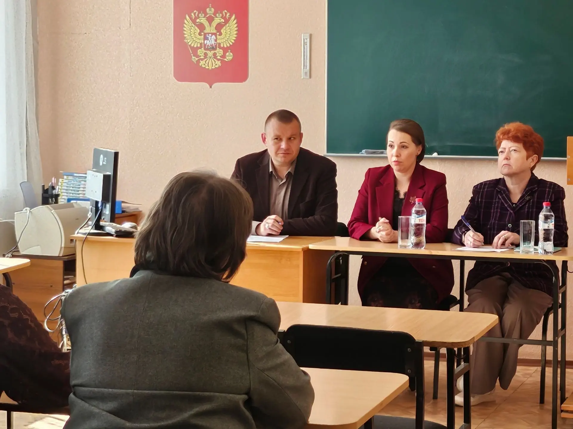 🏫 В Брянковском колледже ЛГПУ состоялось очередное заседание педагогического совета.