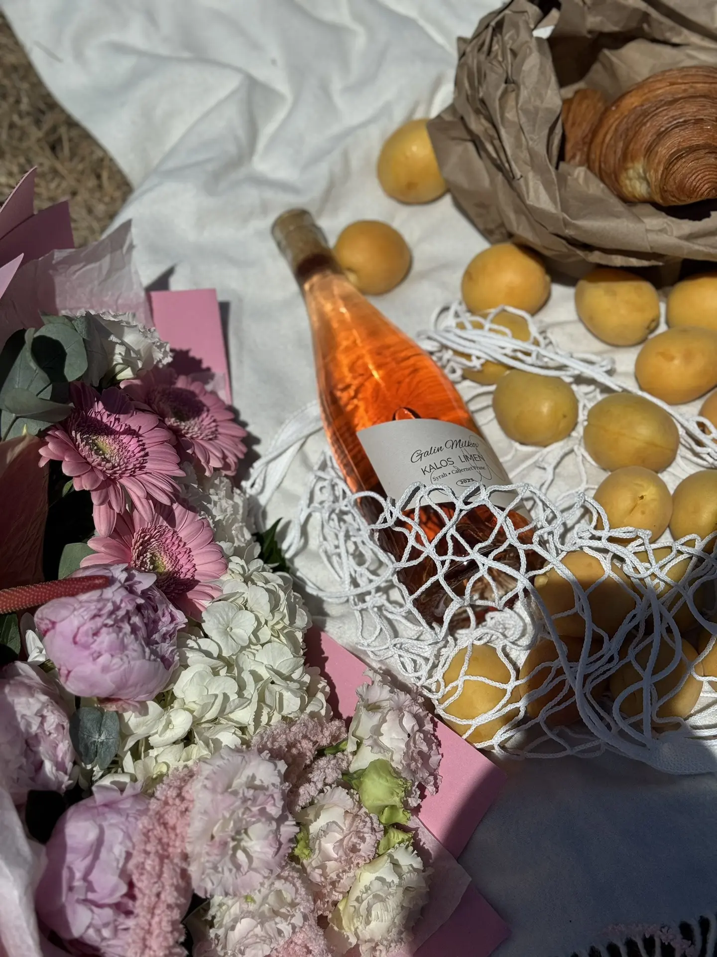 Нежные посиделки с подругами: что мы выбираем на пикник ☀️🌷

Ну, как прошли первые летние выходные?