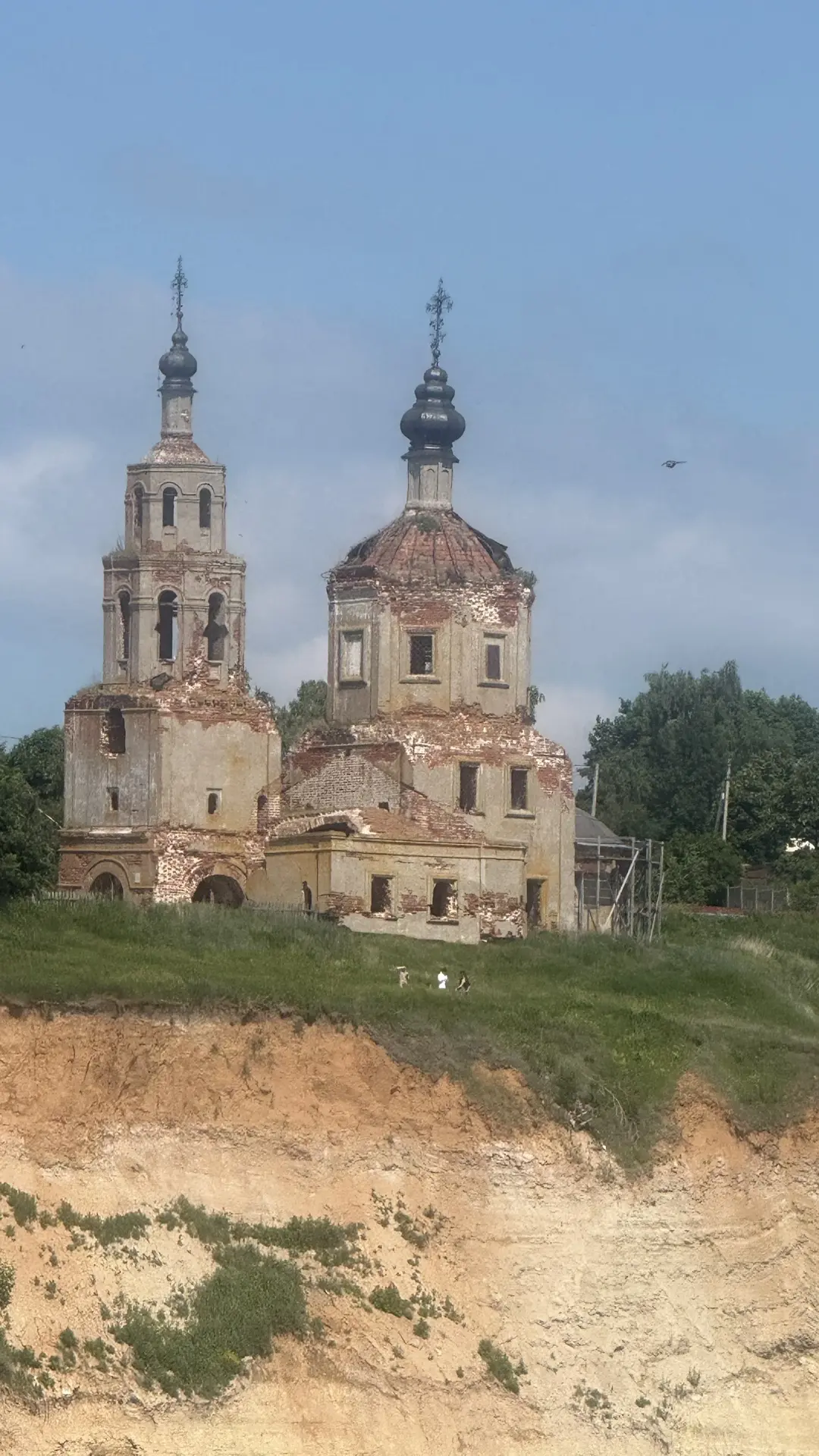 Проплыли мимо 👇

Церковь Рождества Христова в селе Шуран (Лаишевский район) — уникальный памятник а