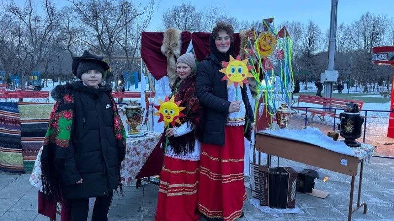 🌞🥞 Масленица — ярко, дружно, креативно!  В этом году наша школа приняла участие в конкурсе фотозон, 