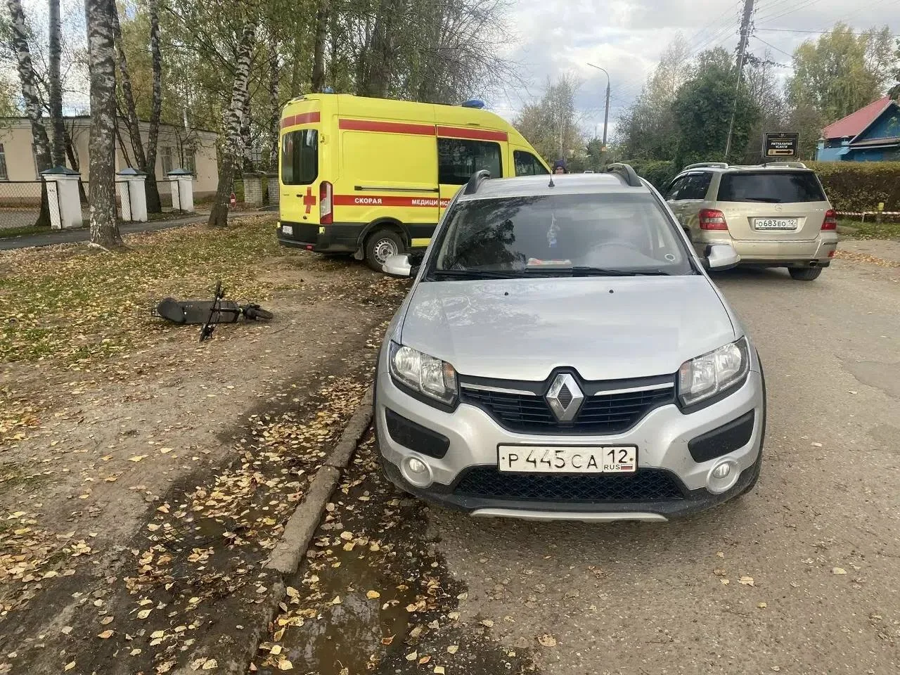 🚨 В Йошкар-Оле машина сбила 9-летнюю девочку на электросамокате