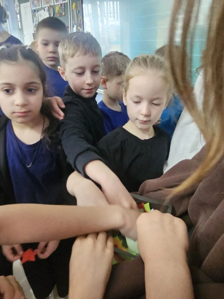 Космический масштаб и море эмоций! ✨ Сегодня в школе было по-настоящему ярко. Наши ребята — настоящи