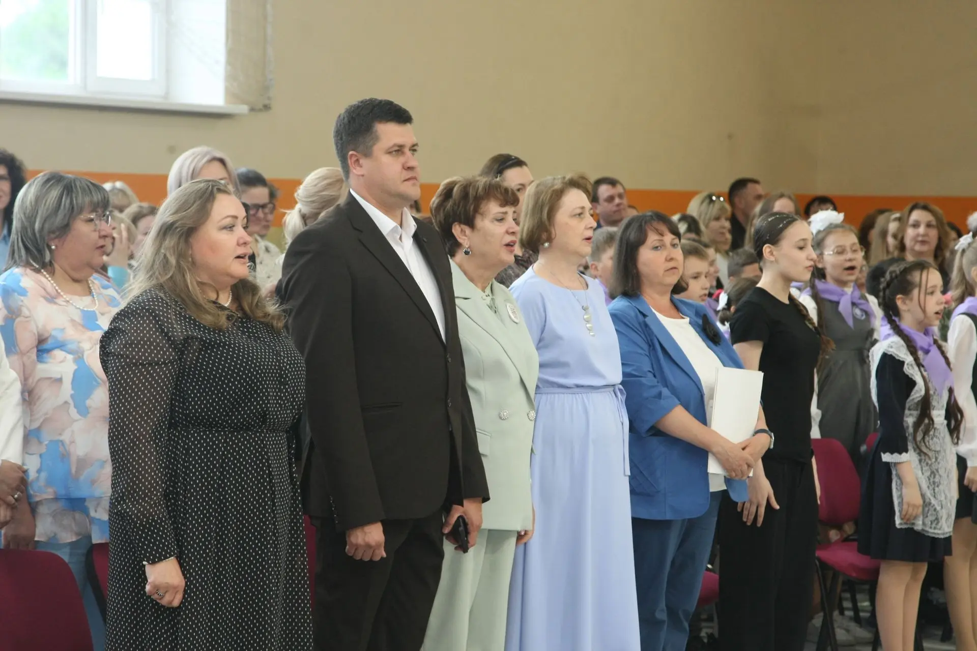 🎉 Праздник Последнего звонка для наших четвёроклассников!  Сегодня в нашей гимназии прошло замечател