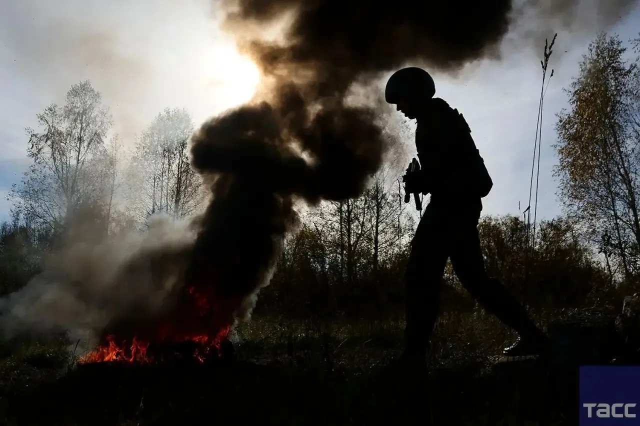 Военнослужащие спецподразделений Сибирского округа Росгвардии прошли испытания на право...