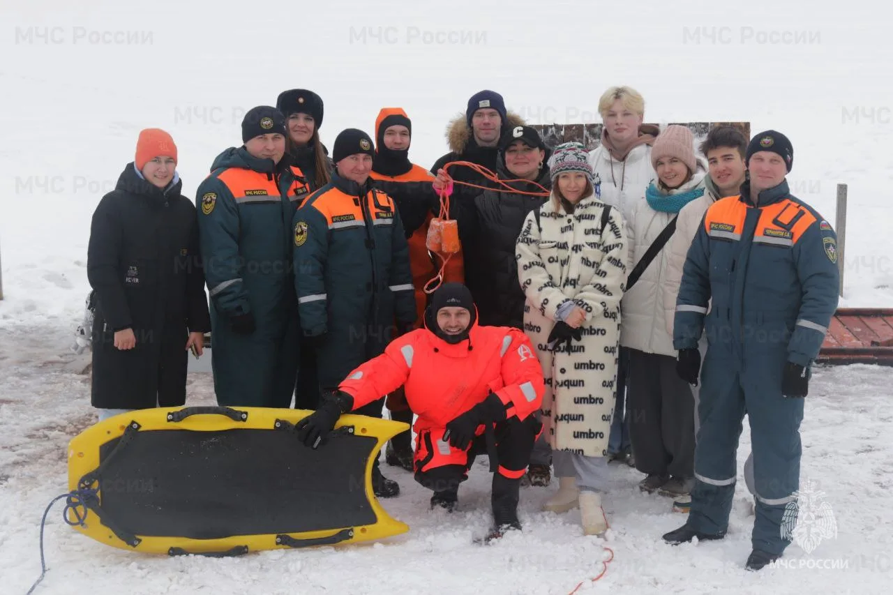 🌊В День водолаза о подводных спасателях  Ежегодно 5 мая в России отмечается День водолаза. Этот проф