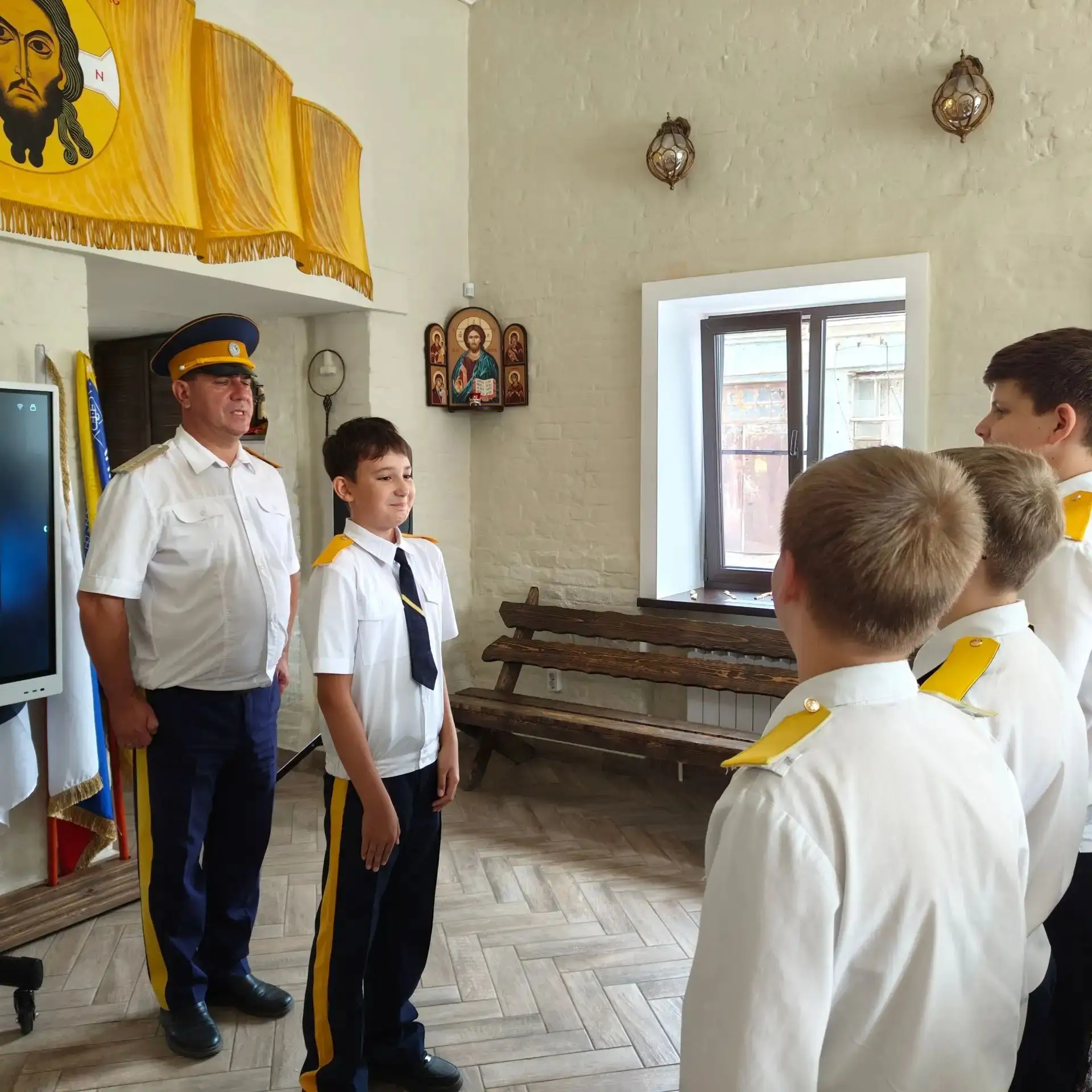 В ГОСТЯХ ЦЕНТРА