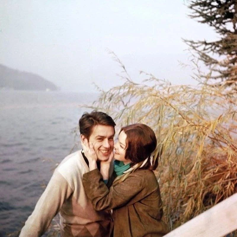 Ален Делон и Роми Шнайдер, фотограф Мишель Бродский, 1959 год.