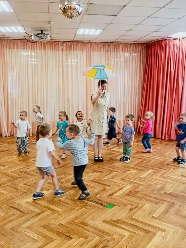 🎉 Хорошее начало недели в чудесной весёлой компании! 🎉