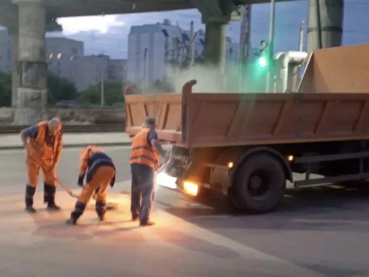✅ В Заводском районе продолжаются работы по благоустройству

Коммунальная служба района в усиленном 