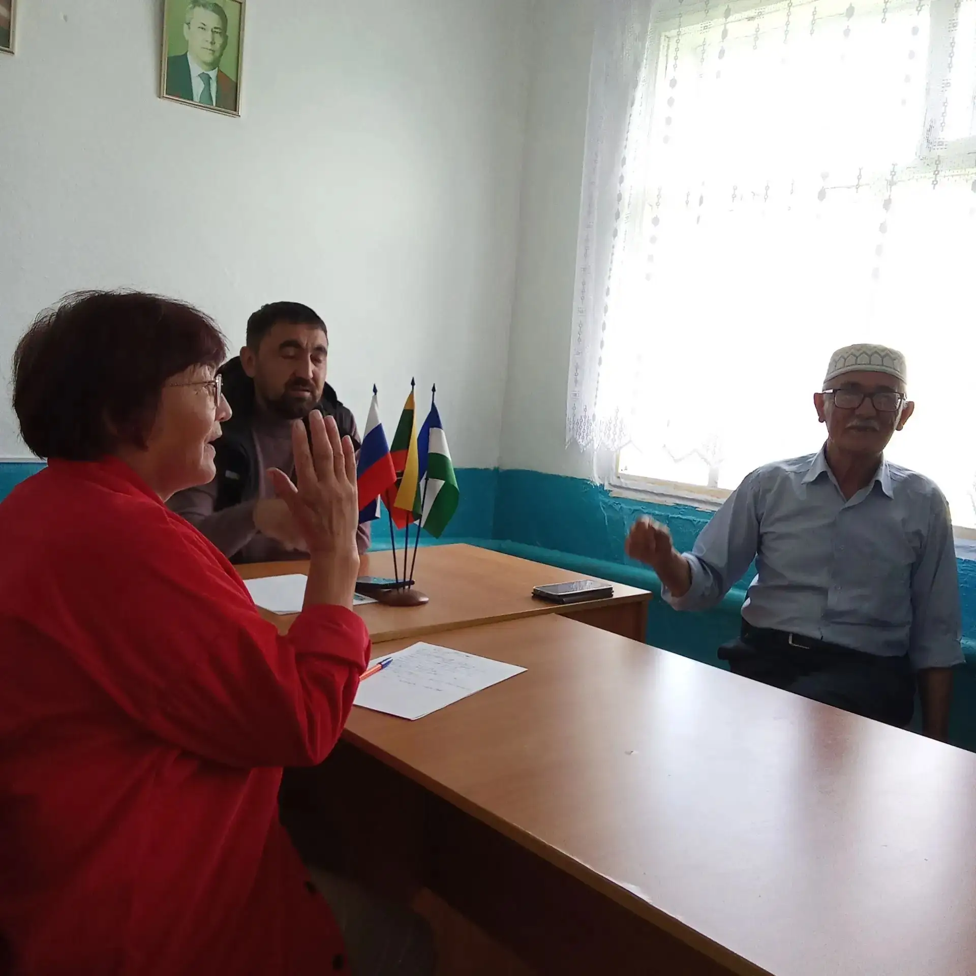 Бөгөн Ишбирҙе ауыл биләмәһе хакимиәте активы ултырышы үтте. Ултырыштың көн тәртибендә 2 һорау ҡаралд