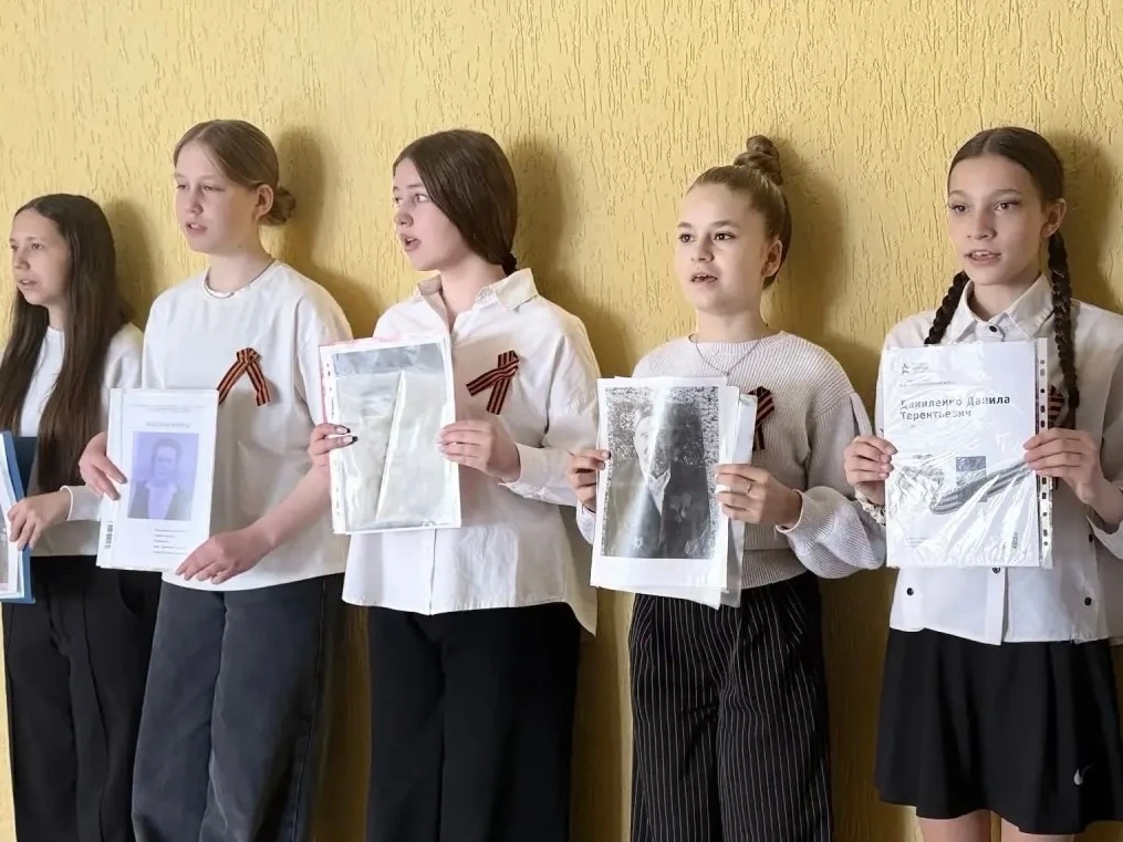 БЕССМЕРТНЫЙ ПОЛК 🎗🕯  #школа11 #strобразование #81годВеликойПобеды