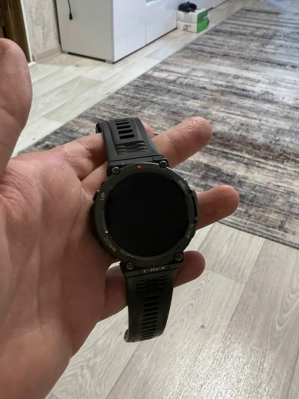 Продам свои часы, Amazfit T-Rex 2. Состояние хорошее, на экране пленка. Полностью рабоч...