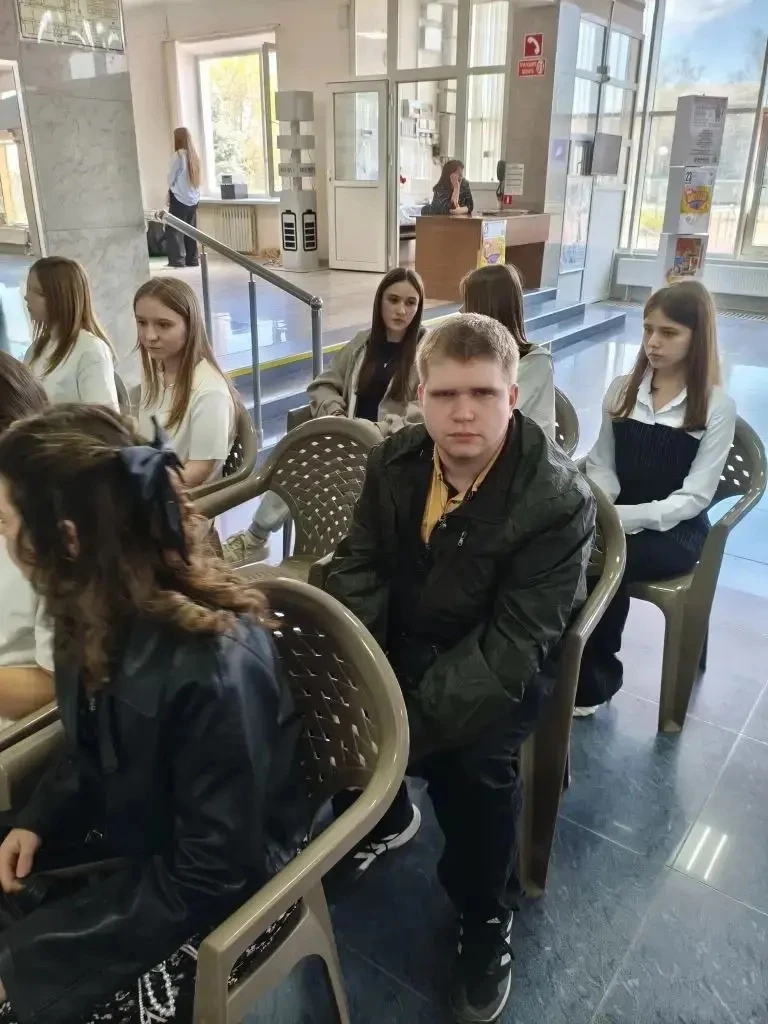 Сегодня наши талантливые студенты достойно представили техникум на масштабной Ярмарке трудоустройств