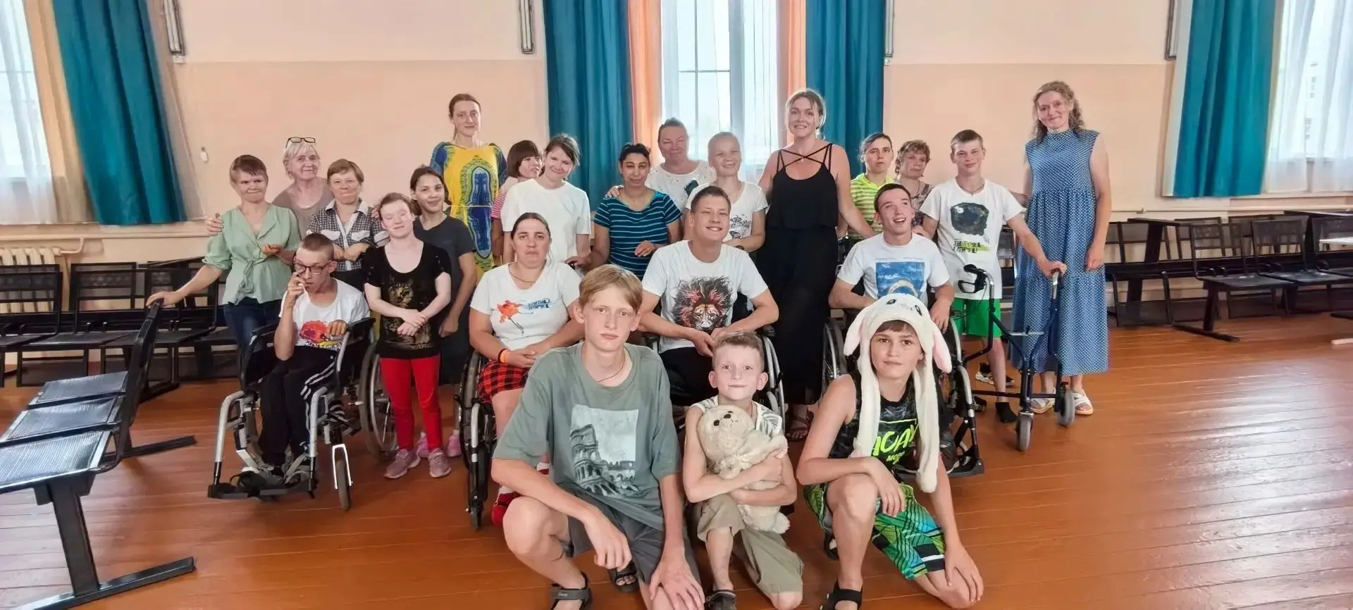 В нашем «Роднике» впервые прошла встреча в новом, очень уютном формате — семейная литературная гости