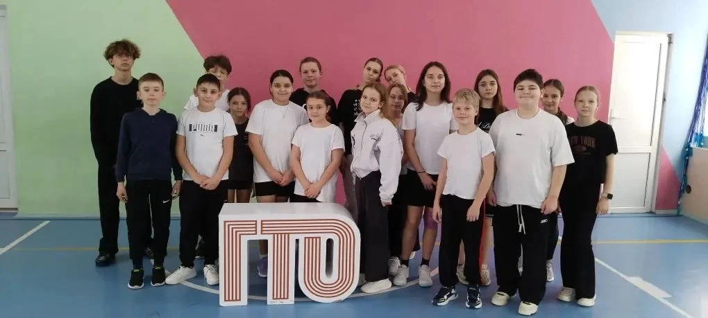🏆17 марта в спортзале МБОУ СОШ №3 царил дух спортивных достижений!  🏆Наш спортивный зал на один день