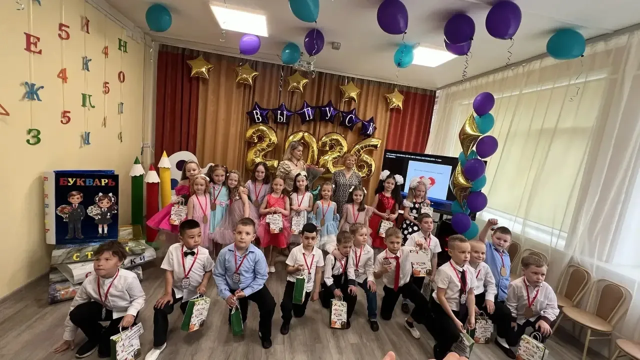 💫💫💫Вот и прошли заключительные и долгожданные выпускные в группах "Яблонька" и "Зелё...