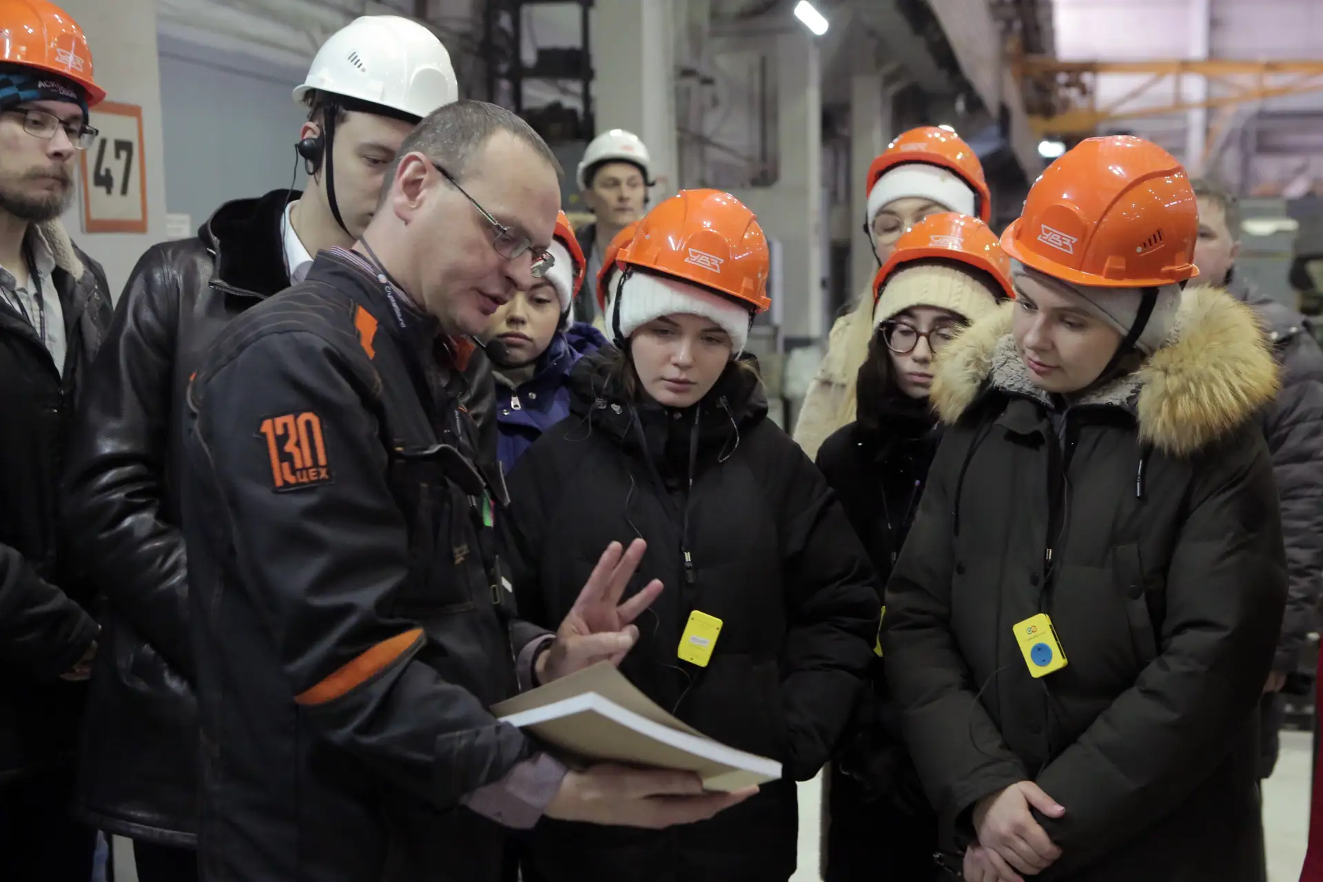 Будущие врачи – на Уралвагонзаводе!  Предприятие посетили студенты Уральского государственного медун