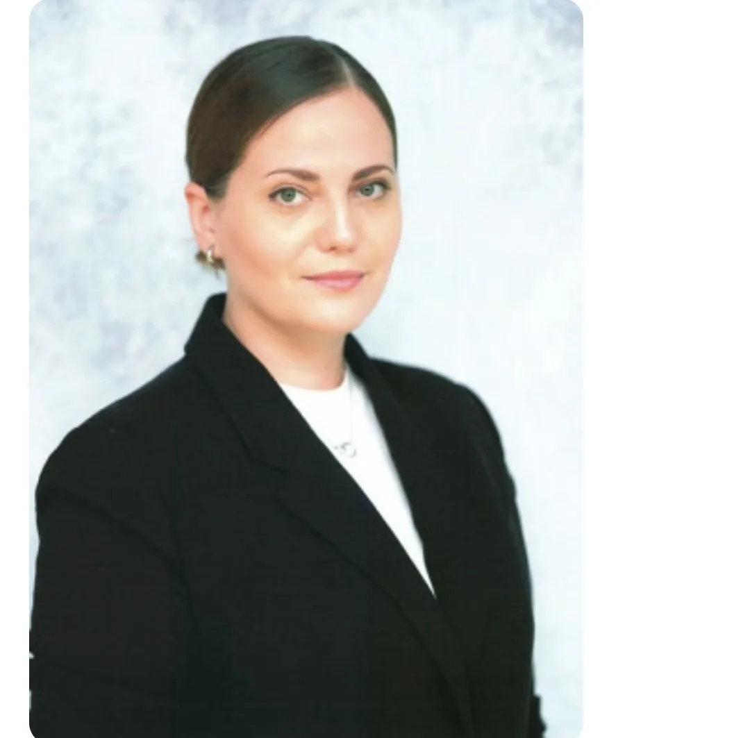 Советник директора по воспитанию Плотникова Екатерина Вячеславовна выступила с докладом на региональ