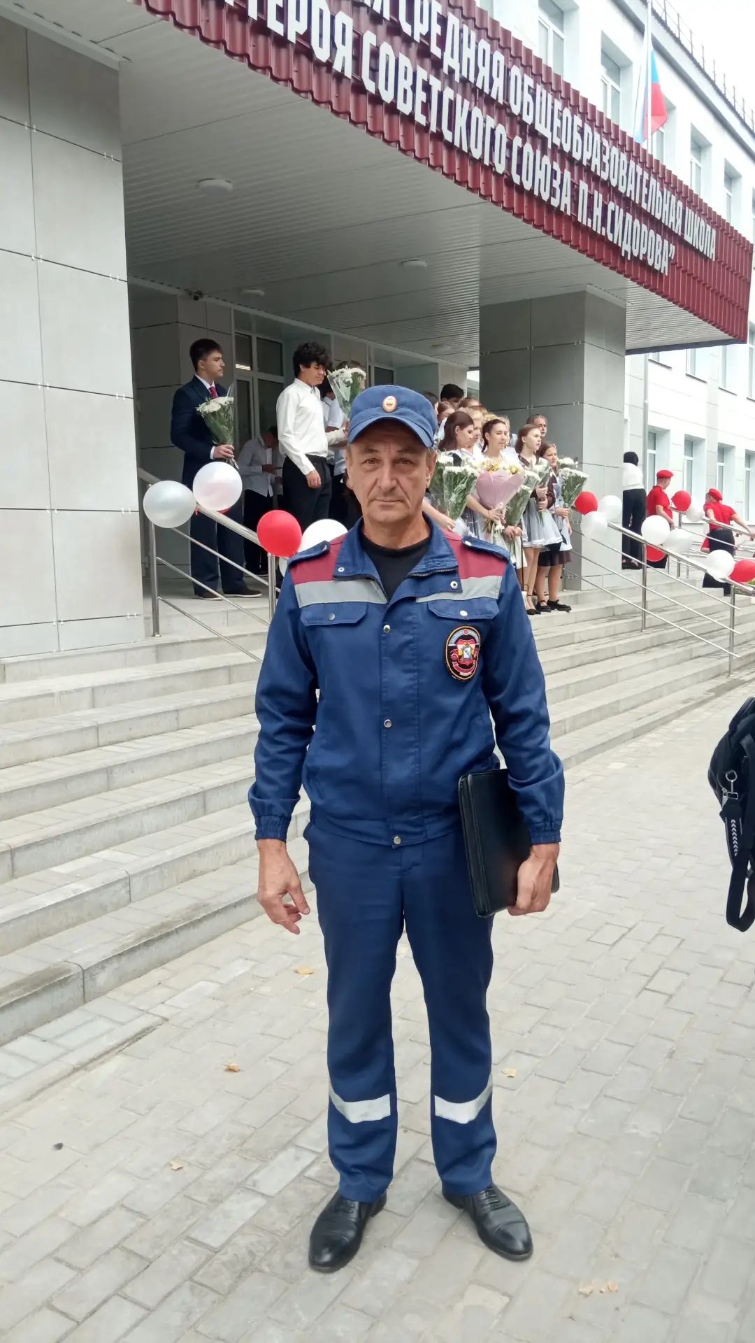 День знаний вместе с огнеборцами. Золотухинские школьники принимают поздравления