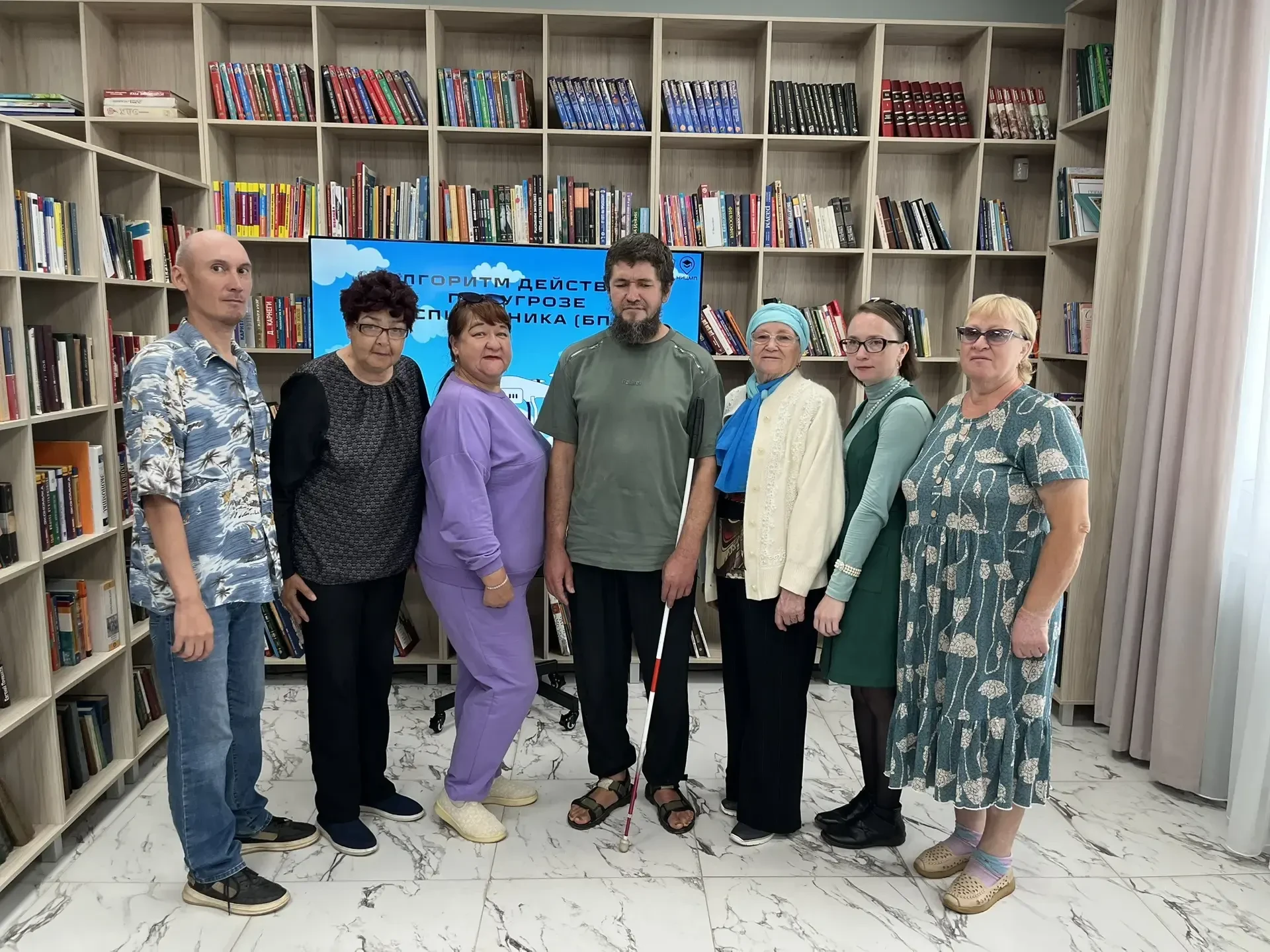 В Центральной библиотеке для членов клуба «Возрождение» прошла профилактическая беседа ...