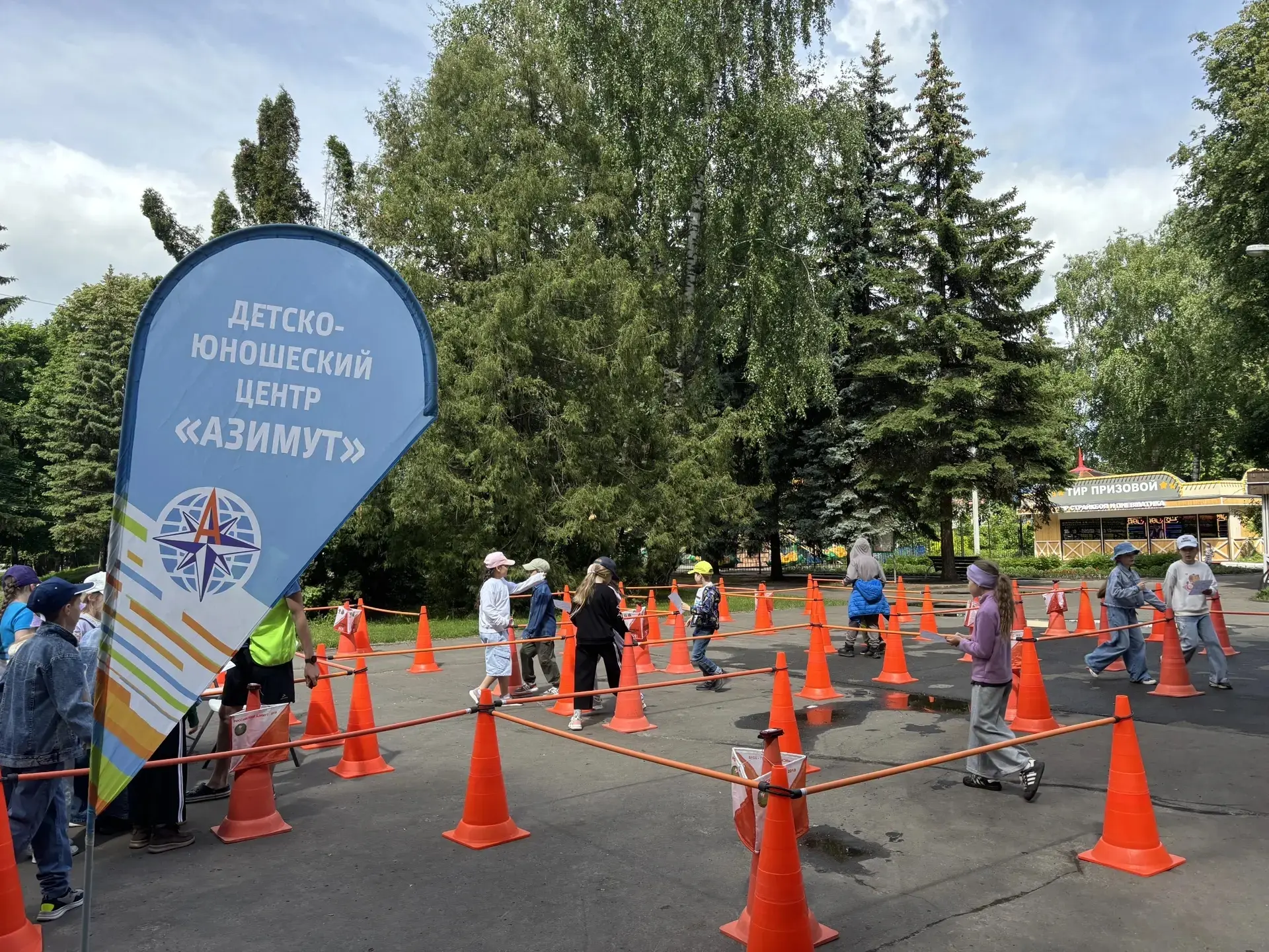 📢 1 июня 2026 г. педагоги ДЮЦ "Азимут" провели образовательную площадку "Спортивный лабиринт" на пр