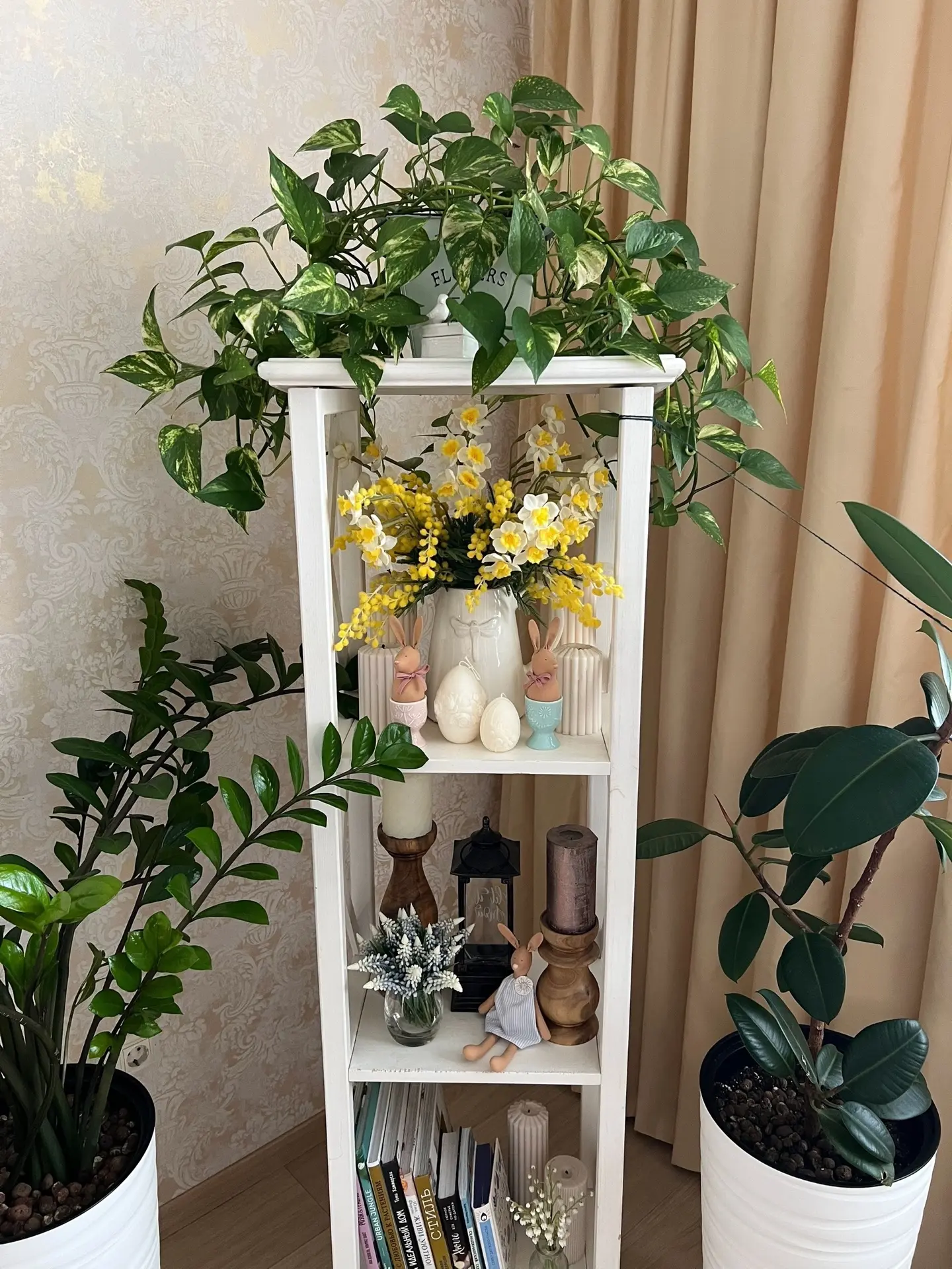 Мне кажется, уже пора начинать готовиться к Пасхе! 🐣🐇 Она в этом году ранняя. Уже 12-го апреля!  Под