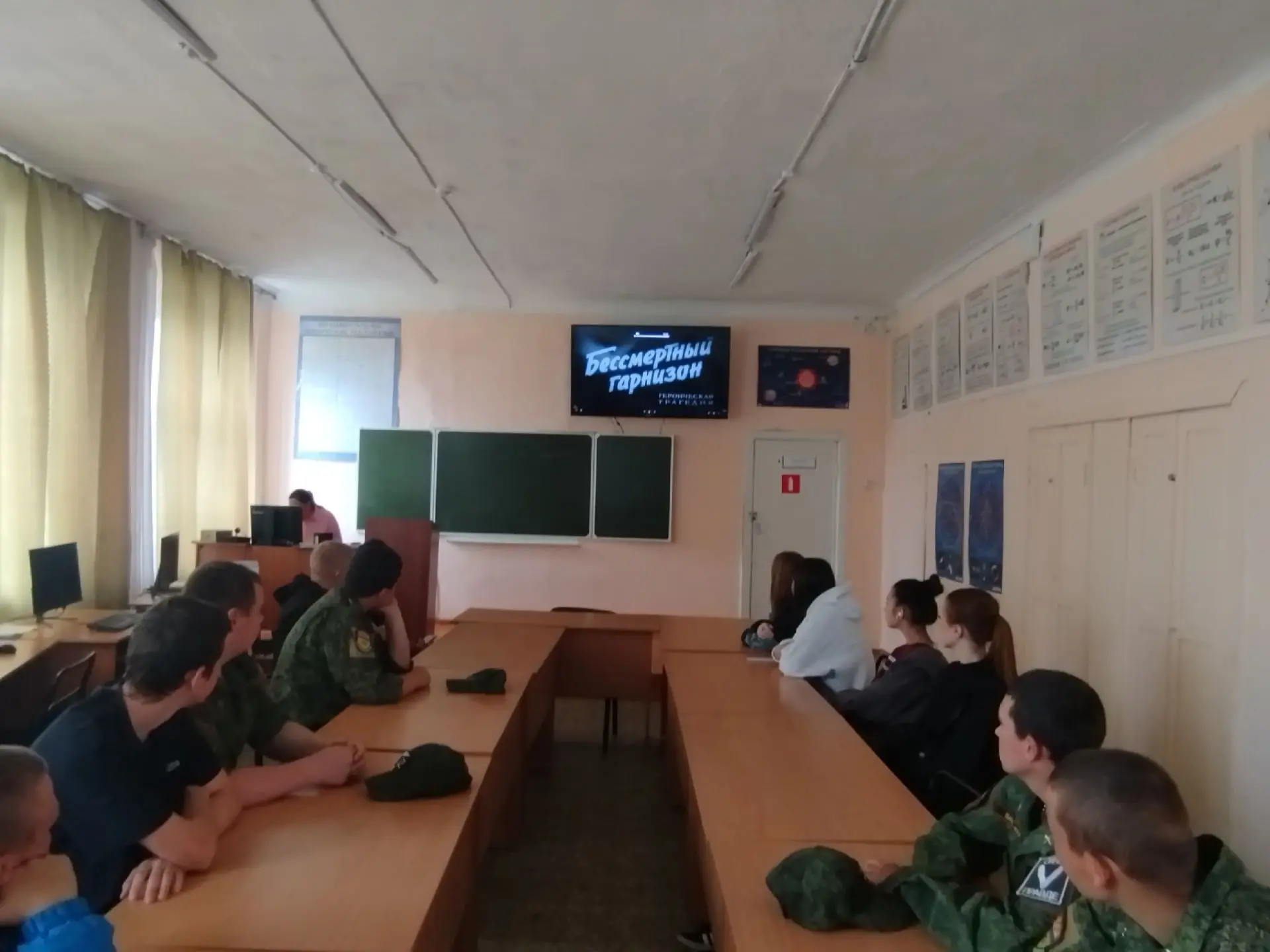 Всероссийский акция "Память священна" в Уйском филиале.
Студенты Уйского филиала ГБПОУ "ВАТТ-ККК" пр