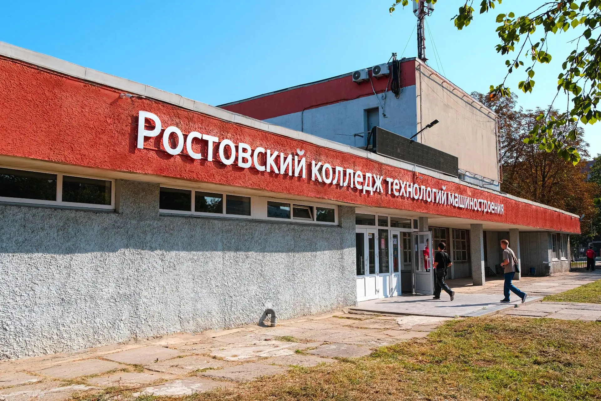 Продолжаем обновлять наши учреждения образования. Сегодня посмотрела, как идет капремон...
