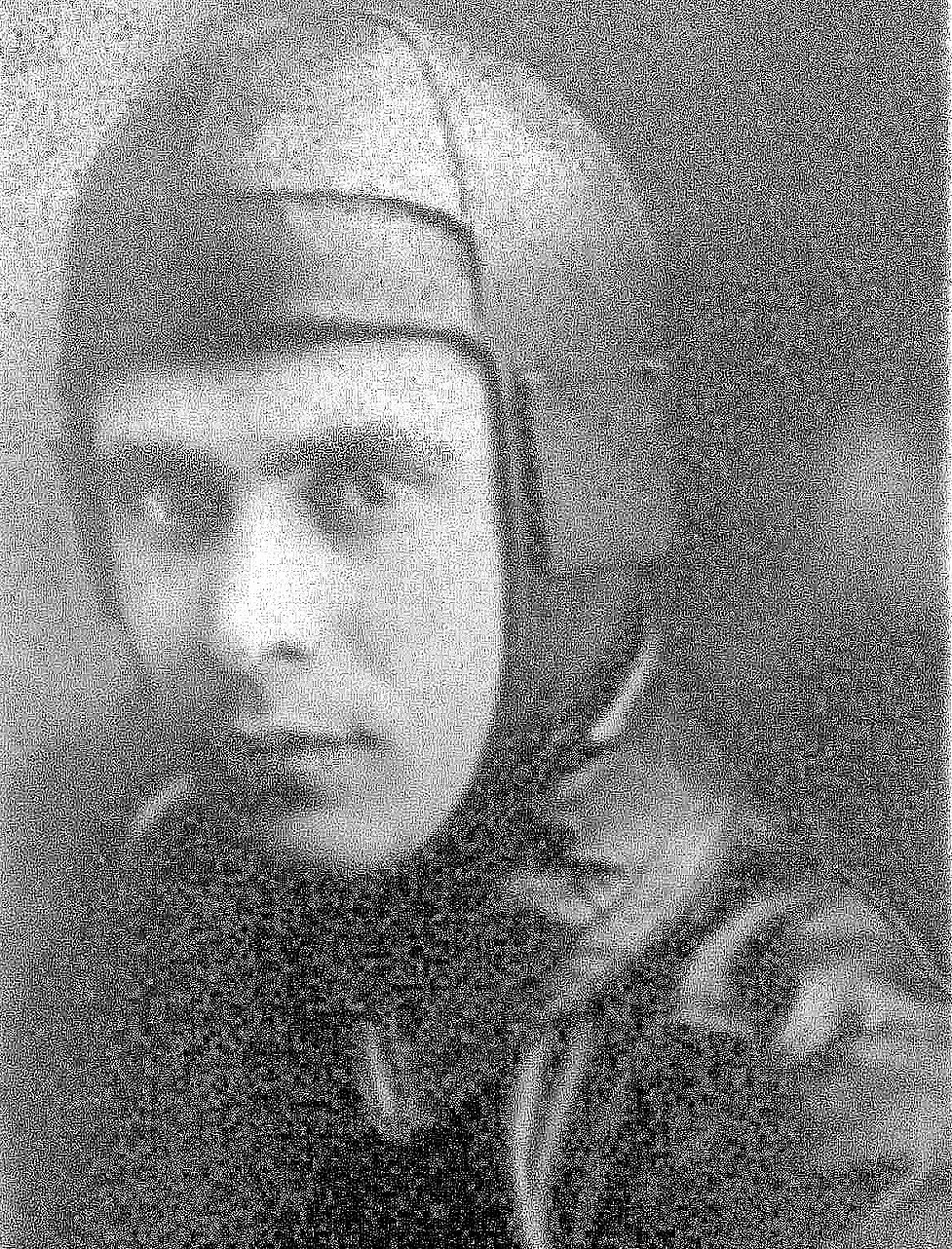 Сегодня я с помощью ИИ улучшала качество нескольких фото. Она из них - старая фотографи...